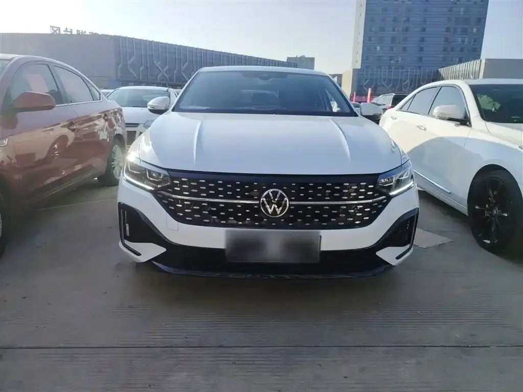 Volkswagen Lavida 2024 из CN, фото 3