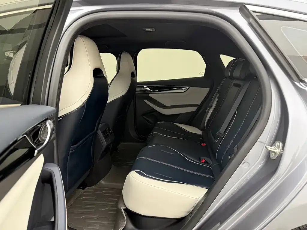 BYD Qin PLUS 2021 из CN, фото 8