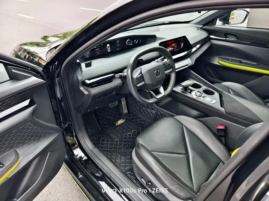 Changan UNI-V 2023 из CN, фото 4