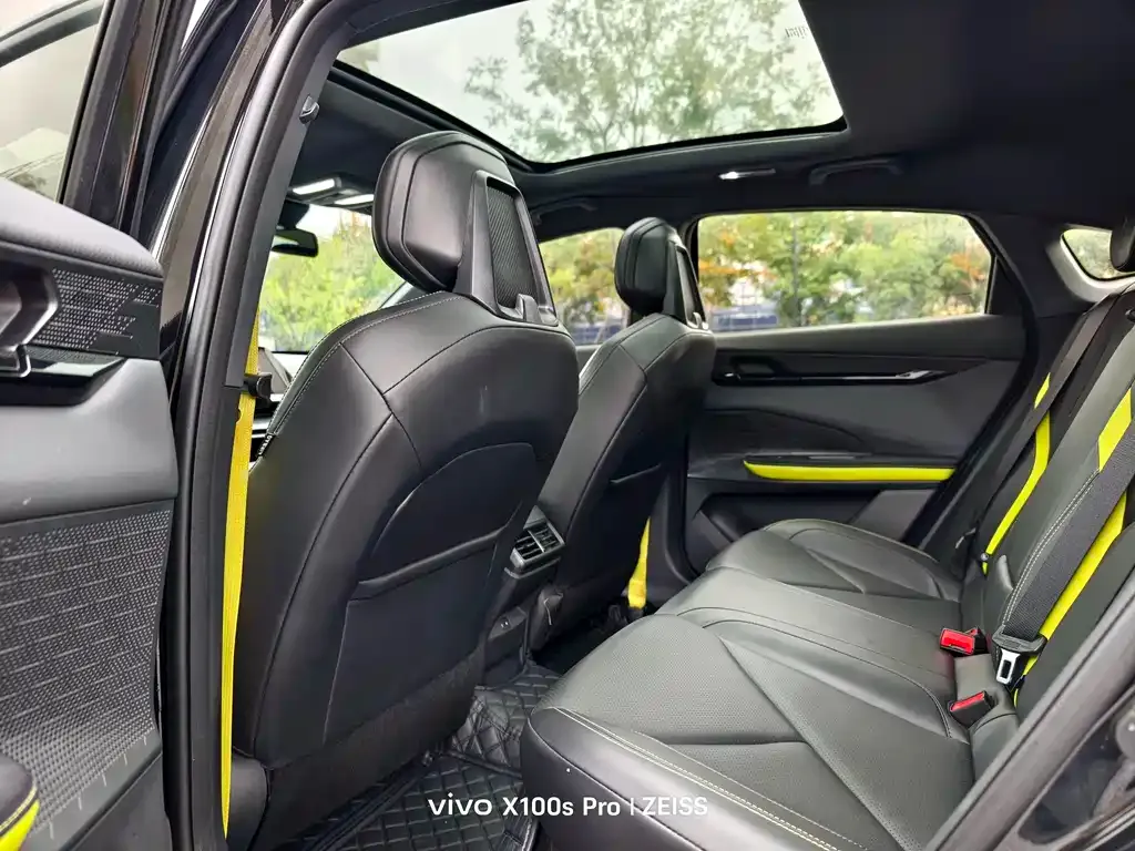 Changan UNI-V 2023 из CN, фото 5