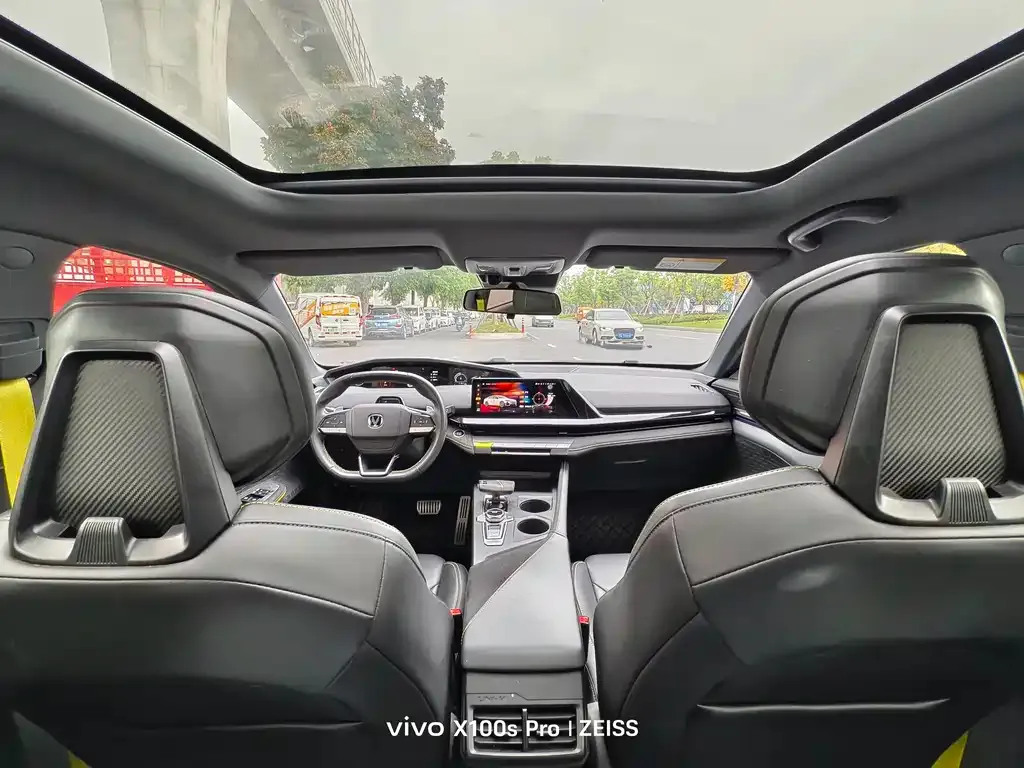 Changan UNI-V 2023 из CN, фото 7