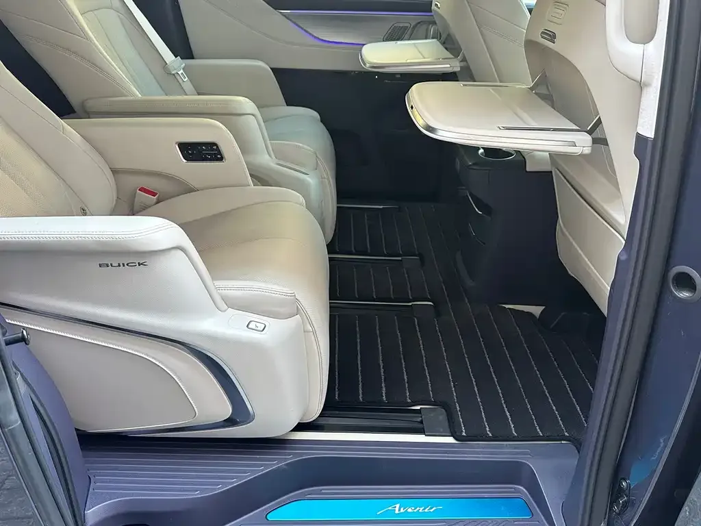 Buick GL8 Hybrid 2025 из CN, фото 10