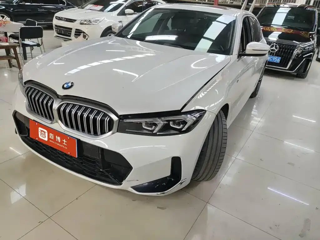 BMW 3 Series 2024 из CN, фото 1