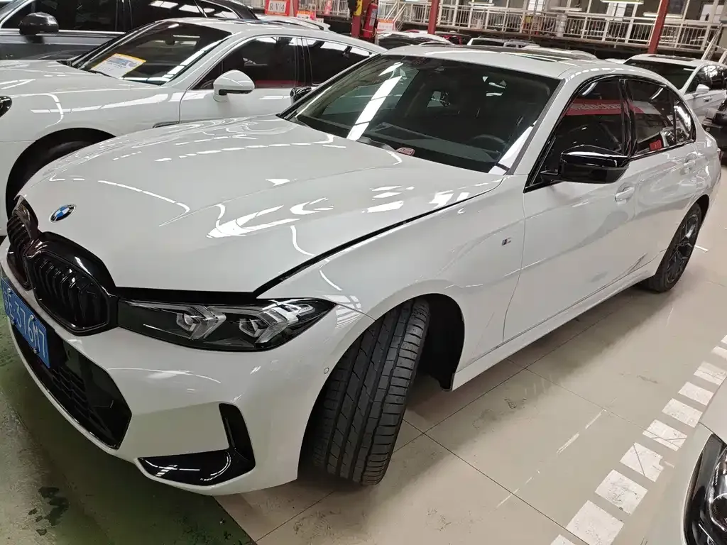 BMW 3 Series 2024 из CN, фото 3