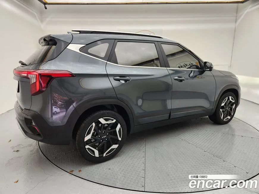 Kia Seltos 2024 из KR, фото 2