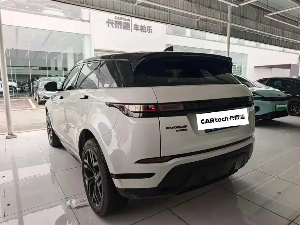 Land Rover Evoque 2021 из CN, фото 3