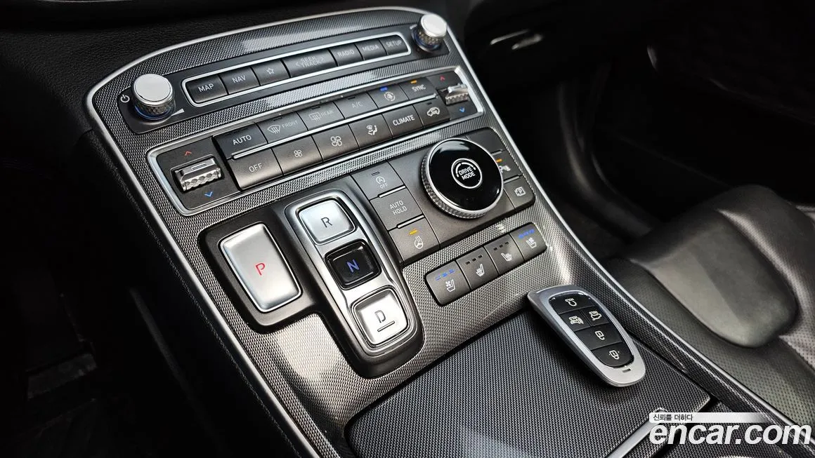 Hyundai Santafe 2021 из KR, фото 9