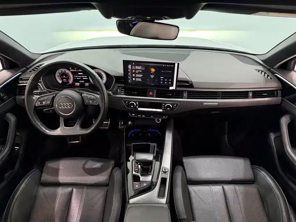 Audi A4L 2023 из CN, фото 6