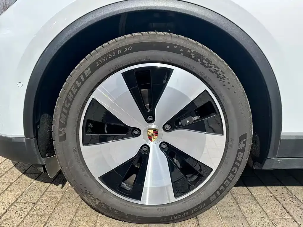 Porsche Macan EV 2024 из CN, фото 4