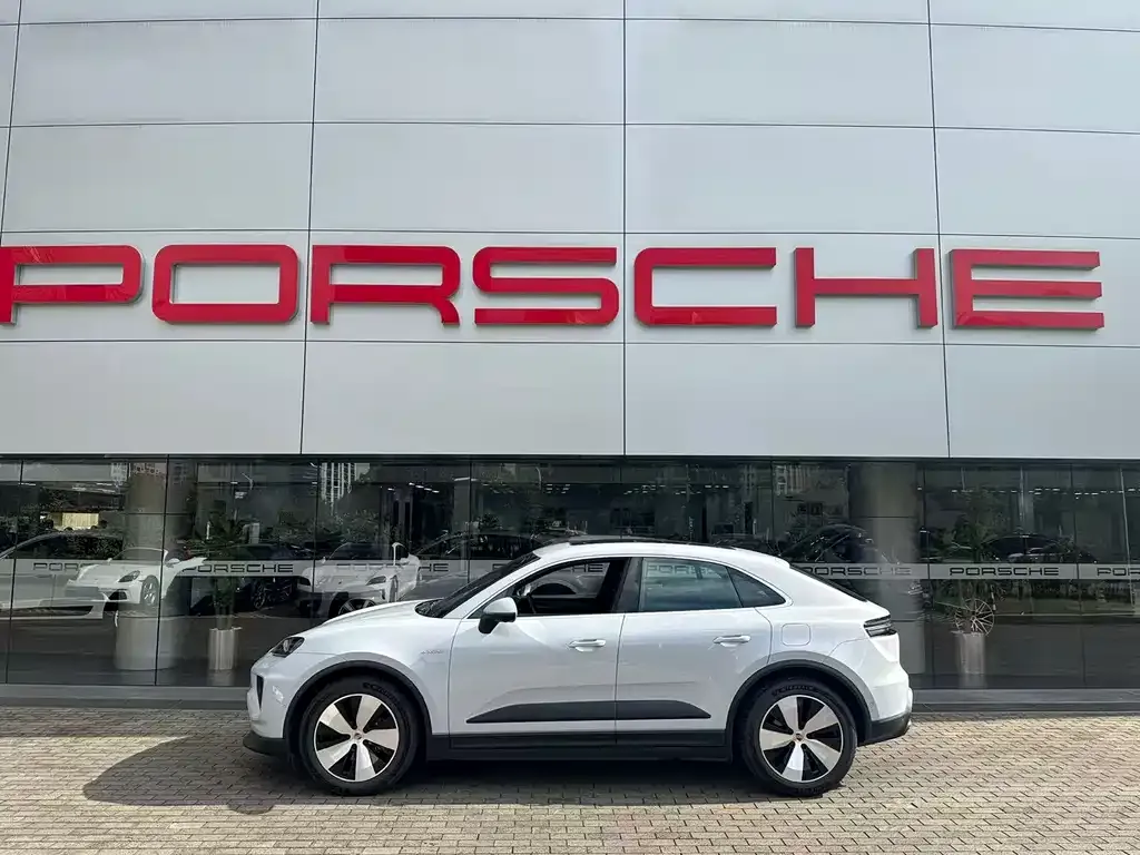 Porsche Macan EV 2024 из CN, фото 9