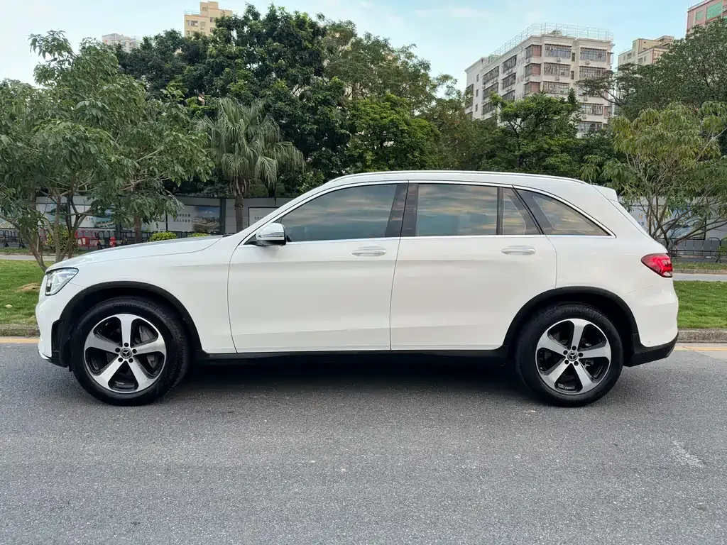 Mercedes-Benz GLC — фото 3