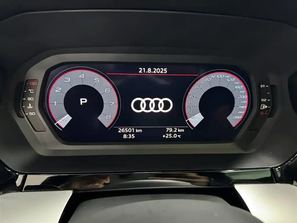 Audi A3 2023 из CN, фото 10