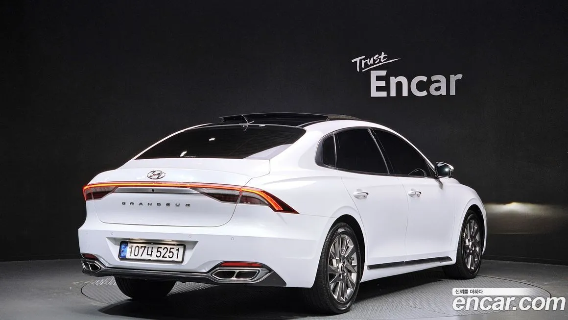 Hyundai Grandeur 2021 из KR, фото 2