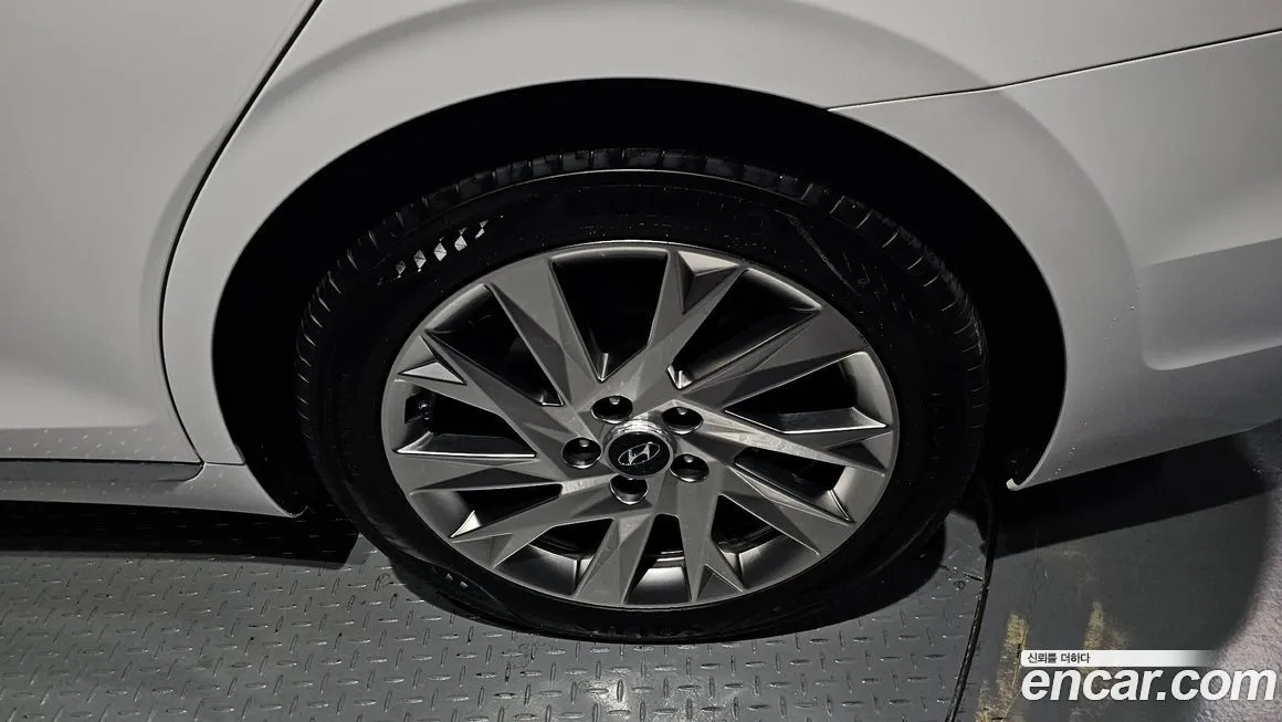Hyundai Grandeur 2021 из KR, фото 5