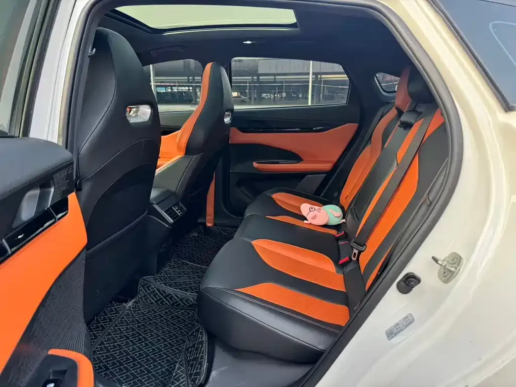 Changan UNI-V 2023 из CN, фото 6