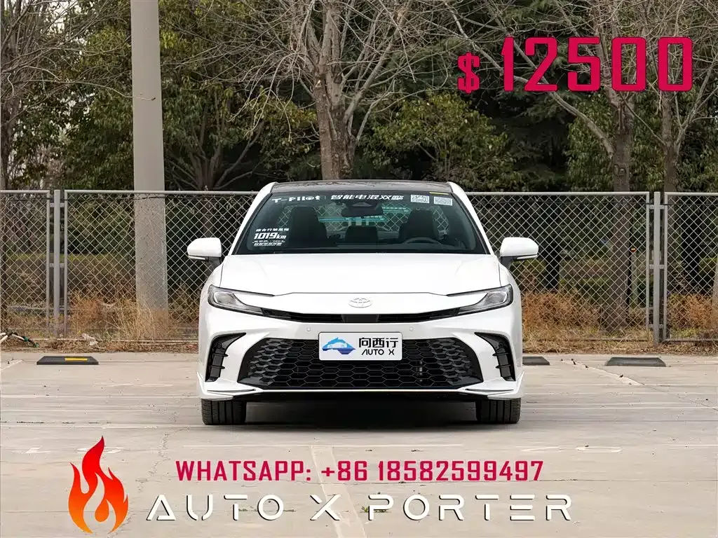Toyota Camry 2024 из CN, фото 2