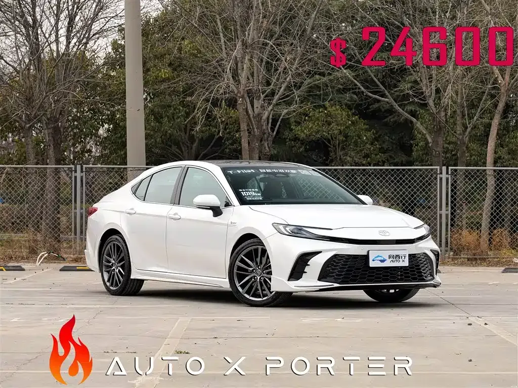 Toyota Camry 2024 из CN, фото 3