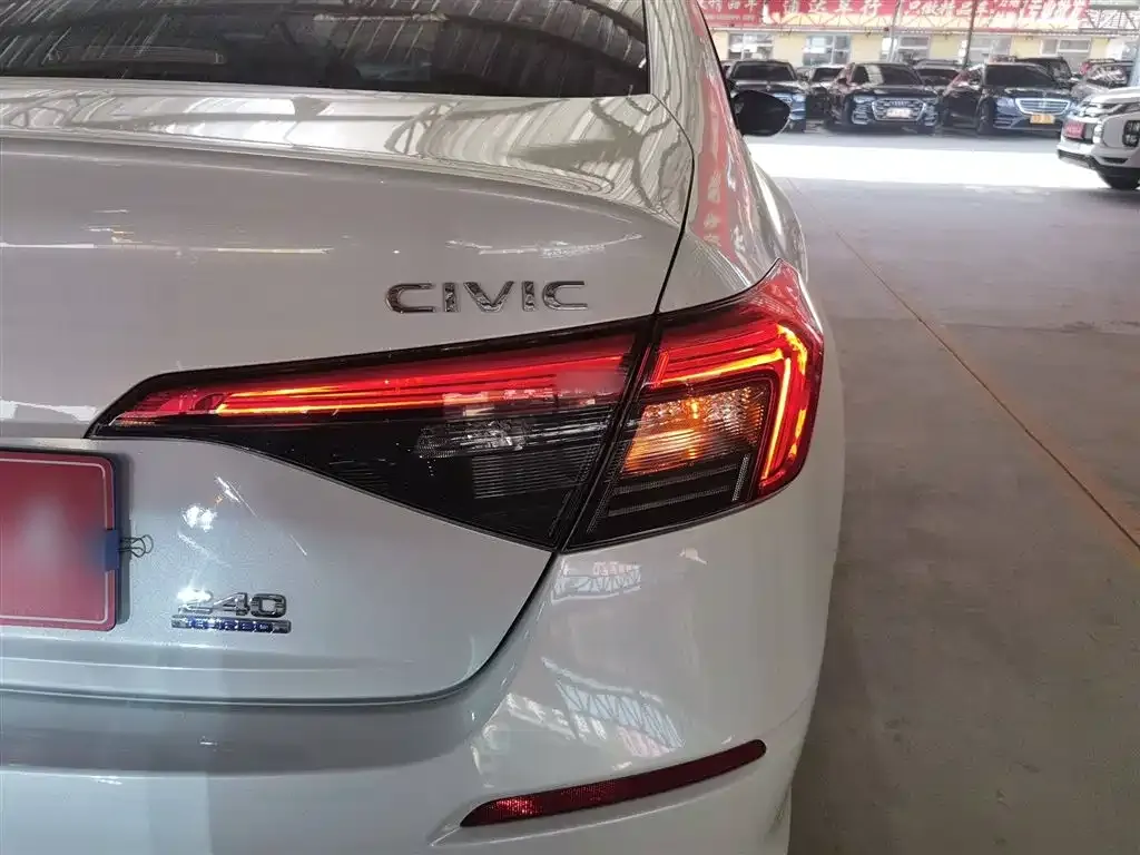 Honda Civic 2023 из CN, фото 8