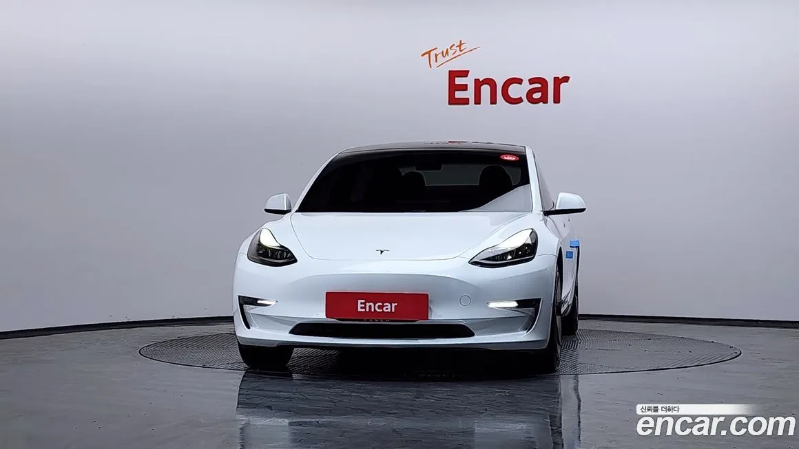 Tesla Model 3 2021 из KR, фото 3