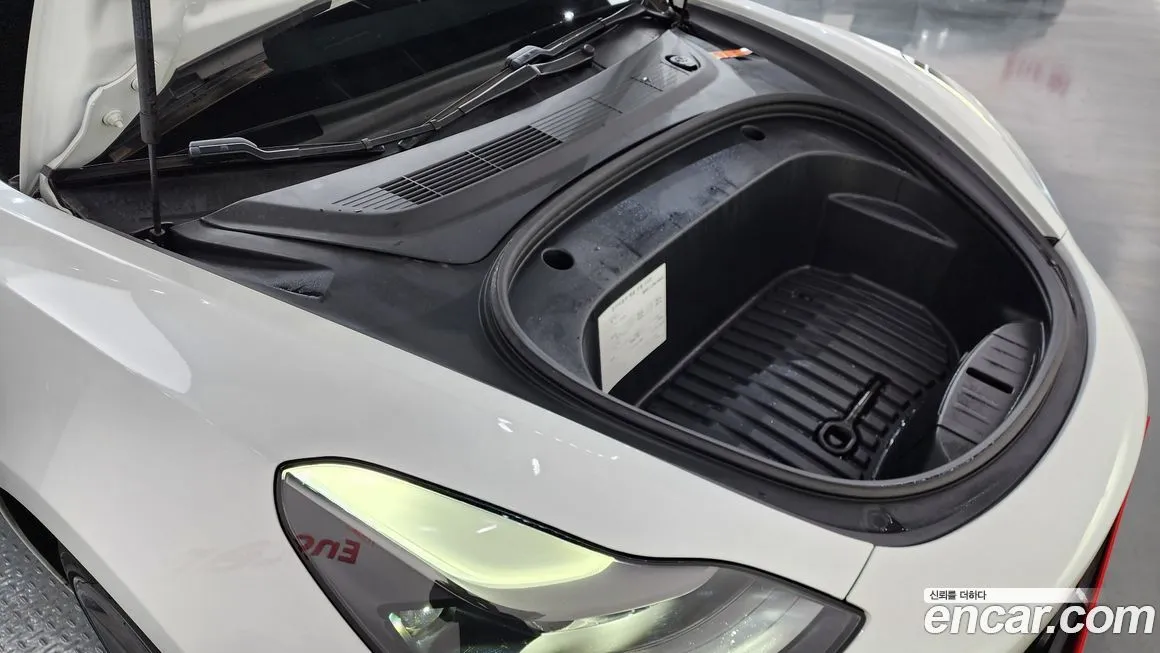 Tesla Model 3 2021 из KR, фото 6