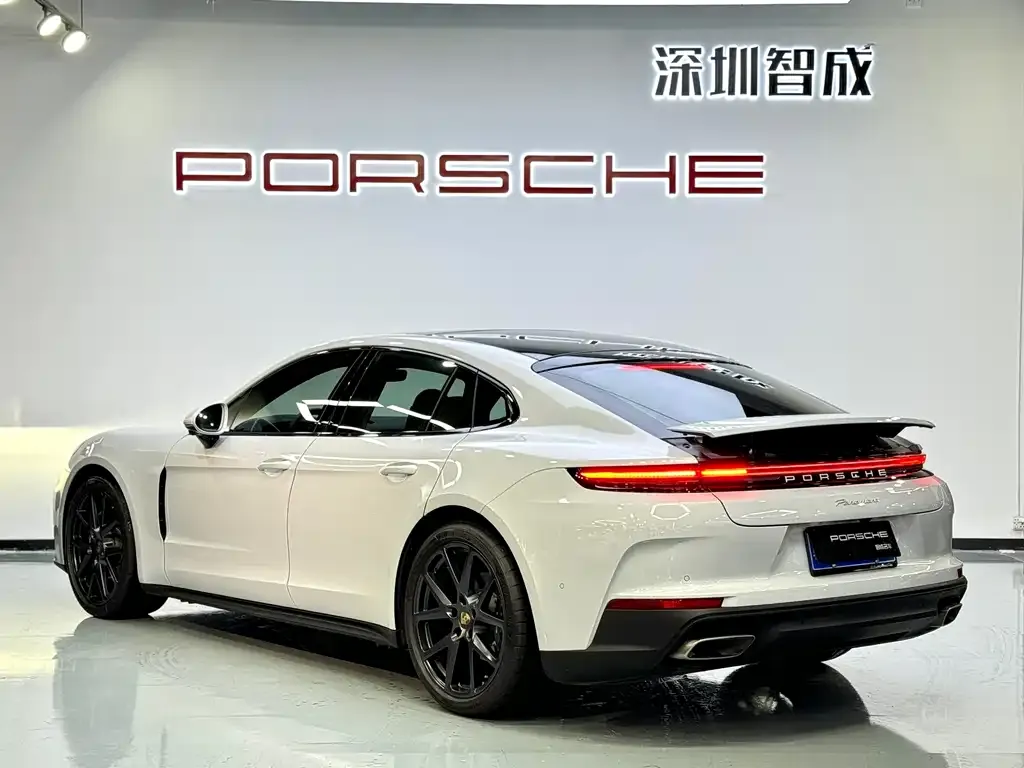 Porsche Panamera 2024 из CN, фото 4