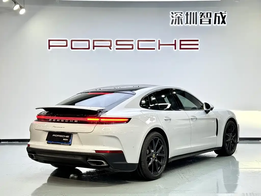 Porsche Panamera 2024 из CN, фото 6