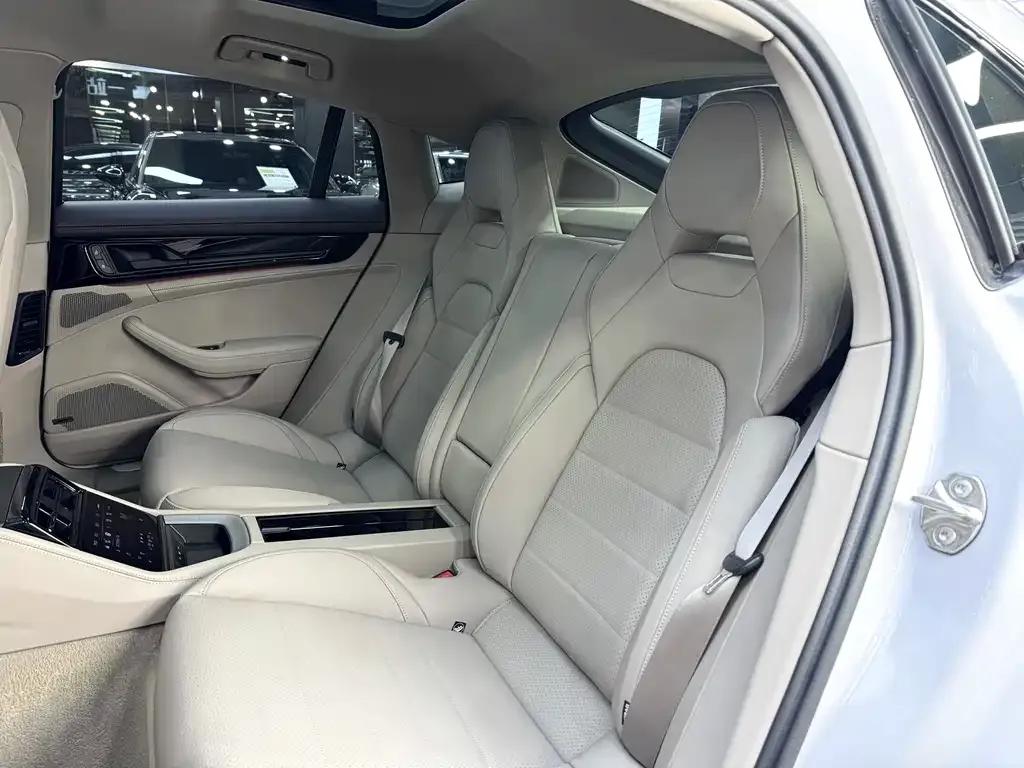 Porsche Panamera 2024 из CN, фото 9