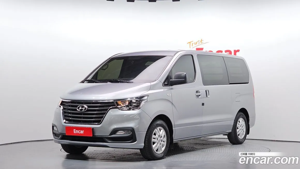 Hyundai Starex 2021 из KR, фото 1