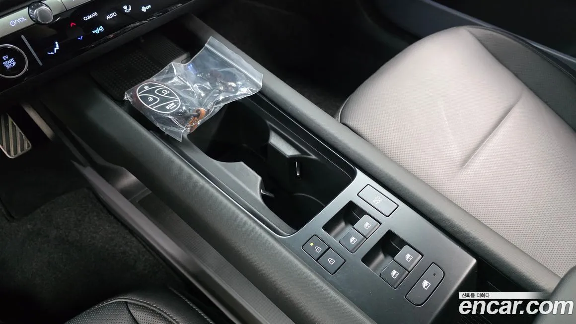 Hyundai Ioniq6 2024 из KR, фото 9