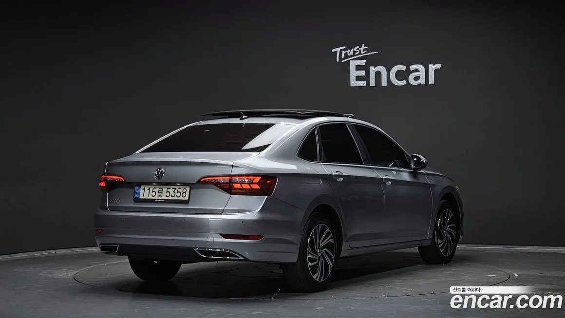 Volkswagen Jetta 2021 из KR, фото 2