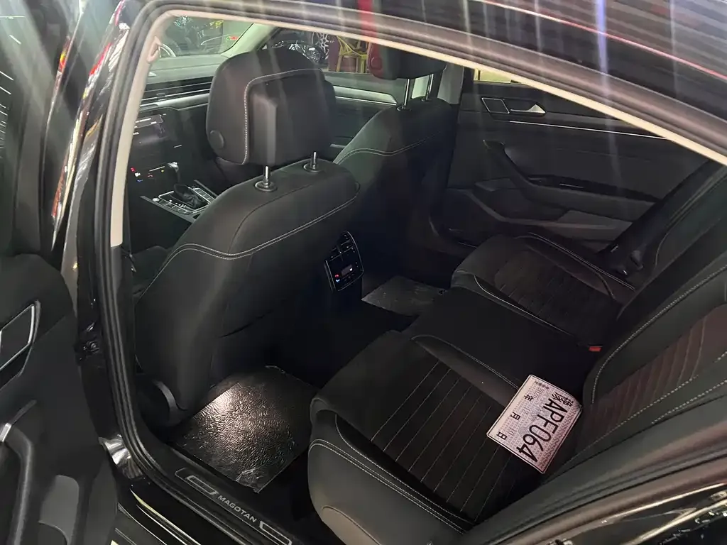Volkswagen Magotan 2021 из CN, фото 6