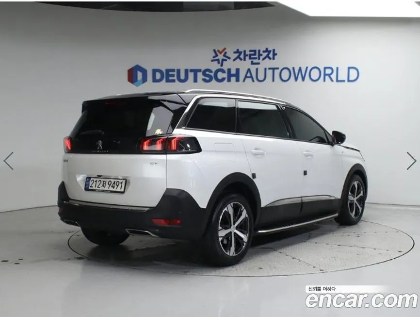 Peugeot 5008 2022 из KR, фото 2
