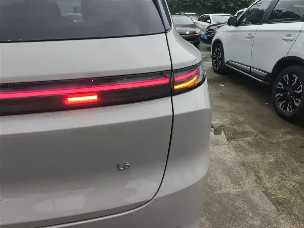 Li Auto L6 2025 из CN, фото 8