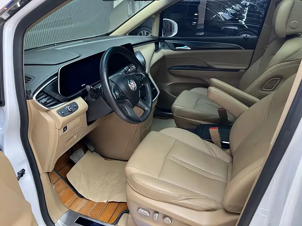 Buick GL8 2021 из CN, фото 9