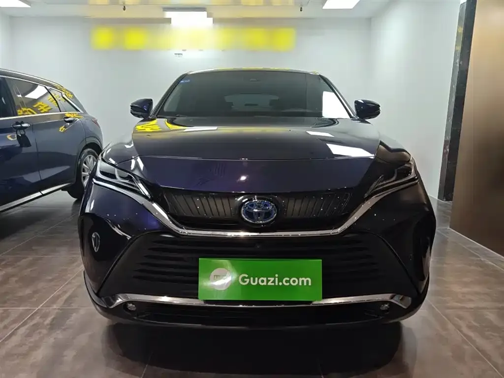 Toyota Harrier 2023 из CN, фото 3