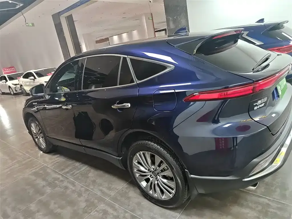 Toyota Harrier 2023 из CN, фото 5