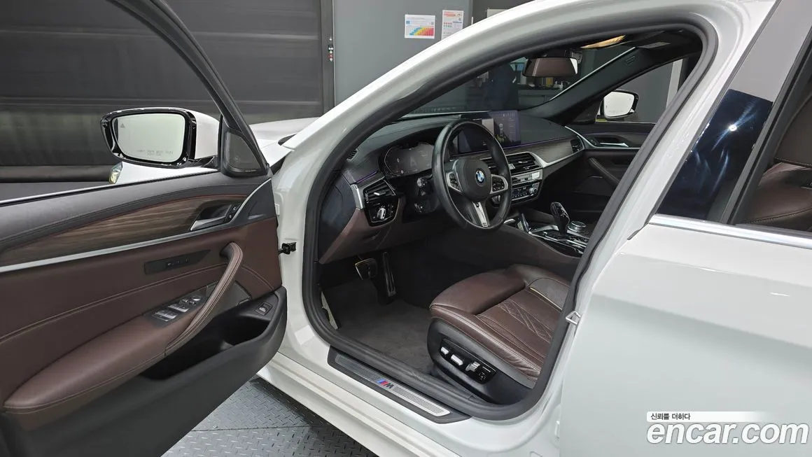 BMW 5-Series 2021 из KR, фото 10