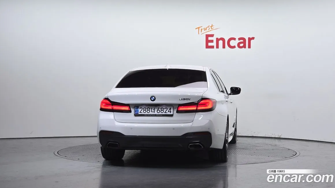 BMW 5-Series 2021 из KR, фото 4