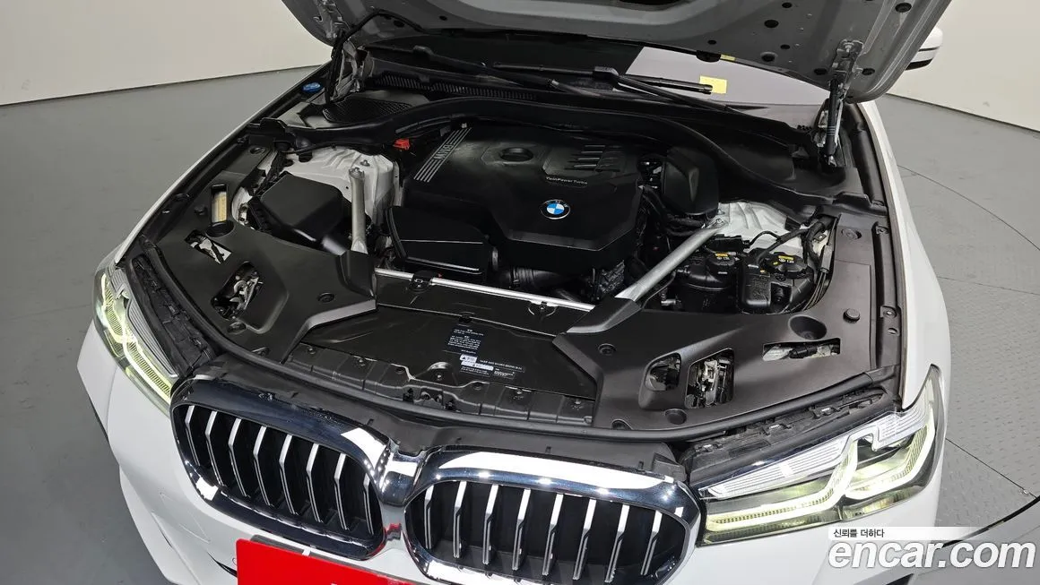 BMW 5-Series 2021 из KR, фото 6