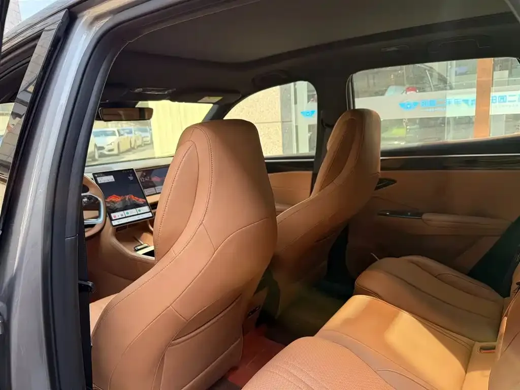 Geely Galaxy L7 2025 из CN, фото 9