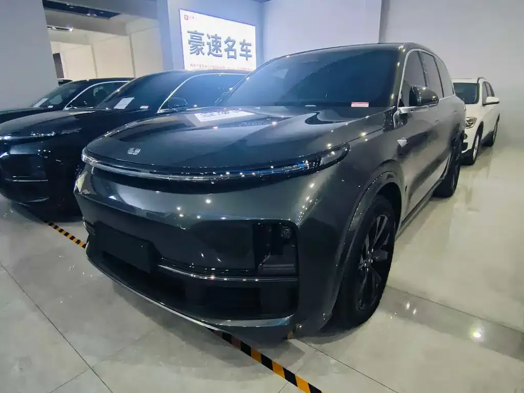 Li Auto L8 2024 из CN, фото 1