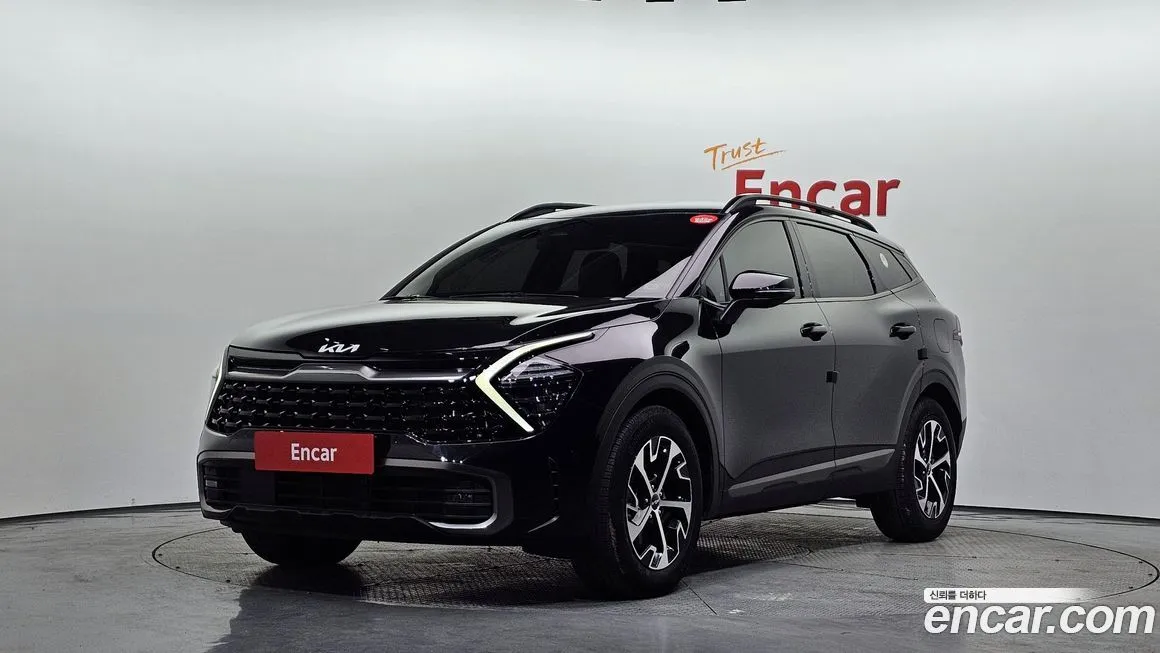 Kia Sportage — фото 1