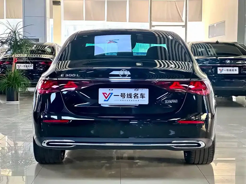 Mercedes-Benz E-Class 2024 из CN, фото 3