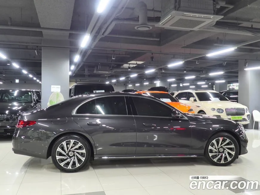 Mercedes-Benz E-Class 2025 из KR, фото 2