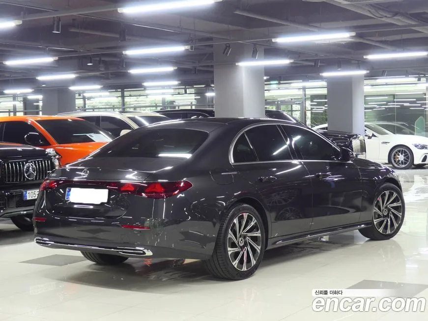 Mercedes-Benz E-Class 2025 из KR, фото 3