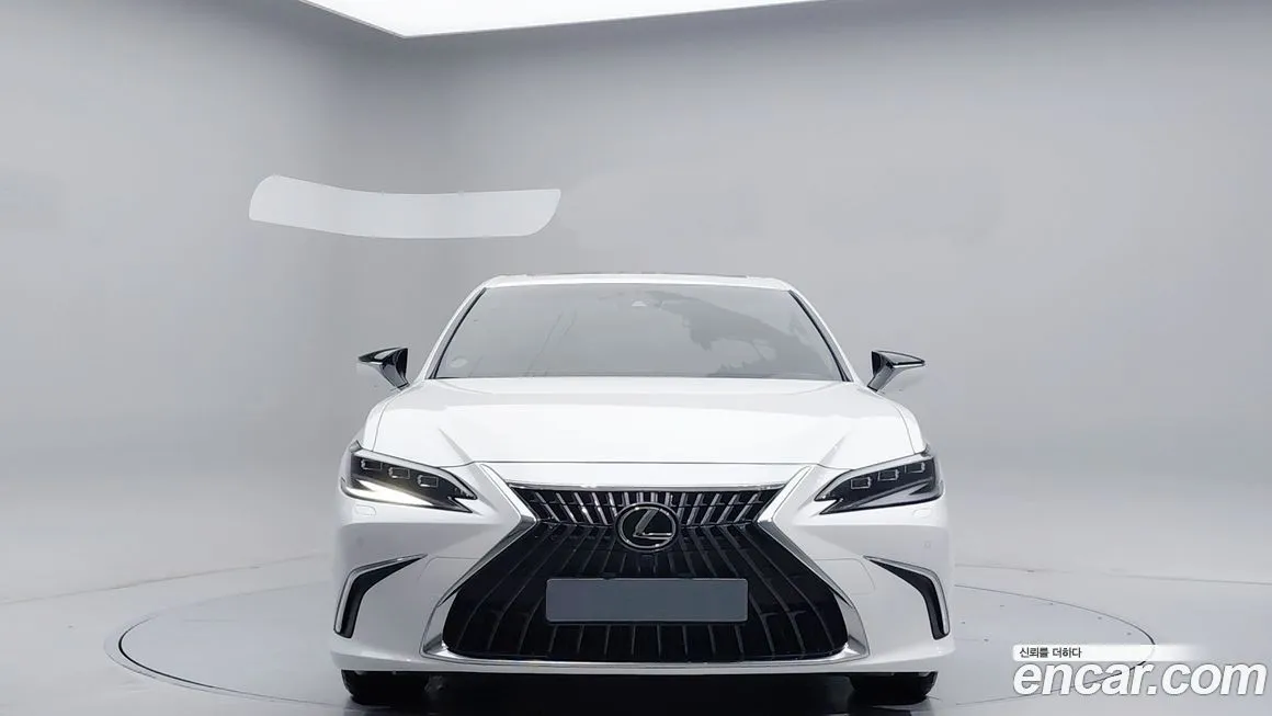 Lexus ES — фото 2