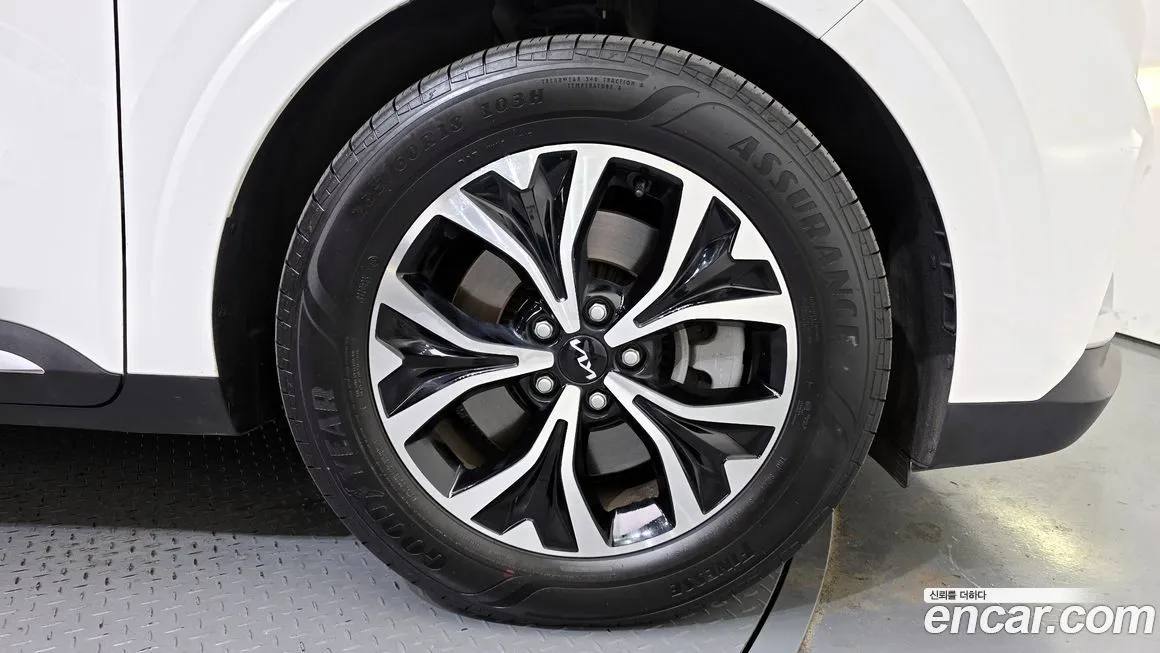 Kia Carnival 2023 из KR, фото 5