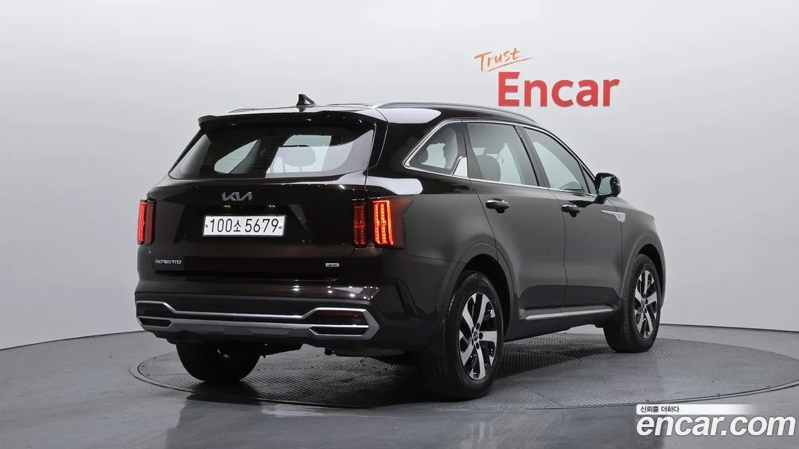 Kia Sorento 2023 из KR, фото 2