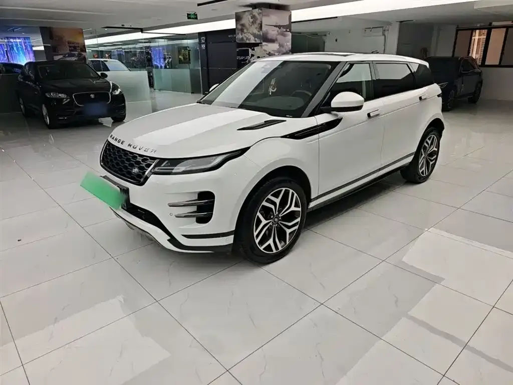 Land Rover Evoque — фото 1