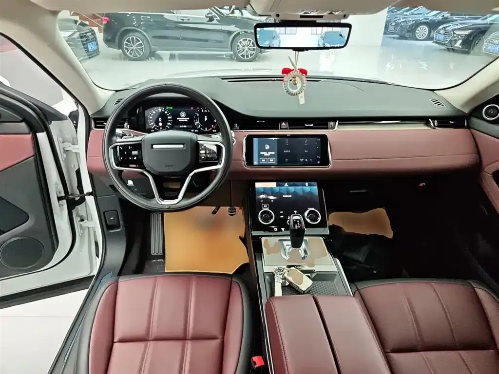 Land Rover Evoque — фото 10